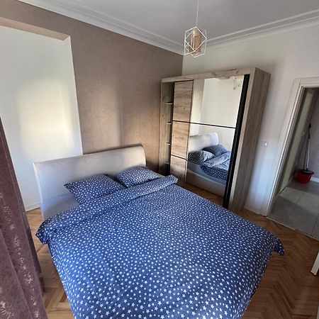 Ferienwohnung Long Royal Podgorica Exterior foto
