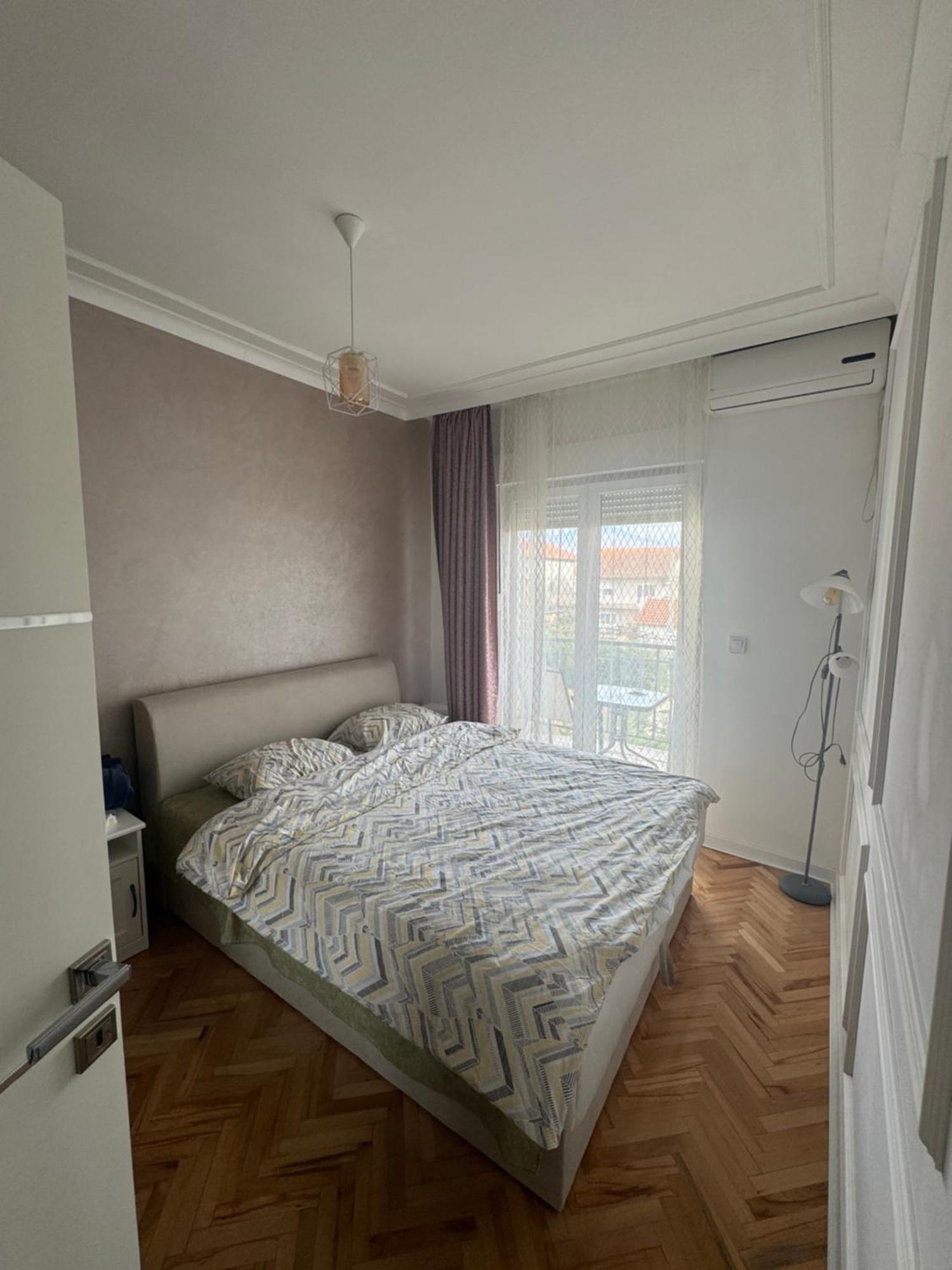 Ferienwohnung Long Royal Podgorica Exterior foto