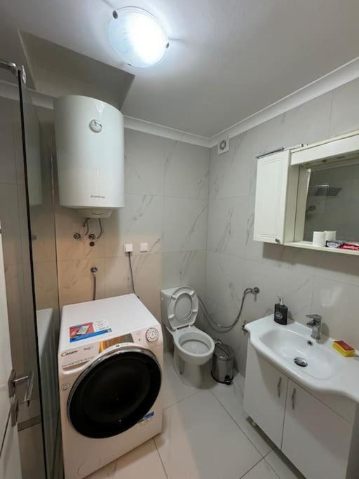 Ferienwohnung Long Royal Podgorica Exterior foto