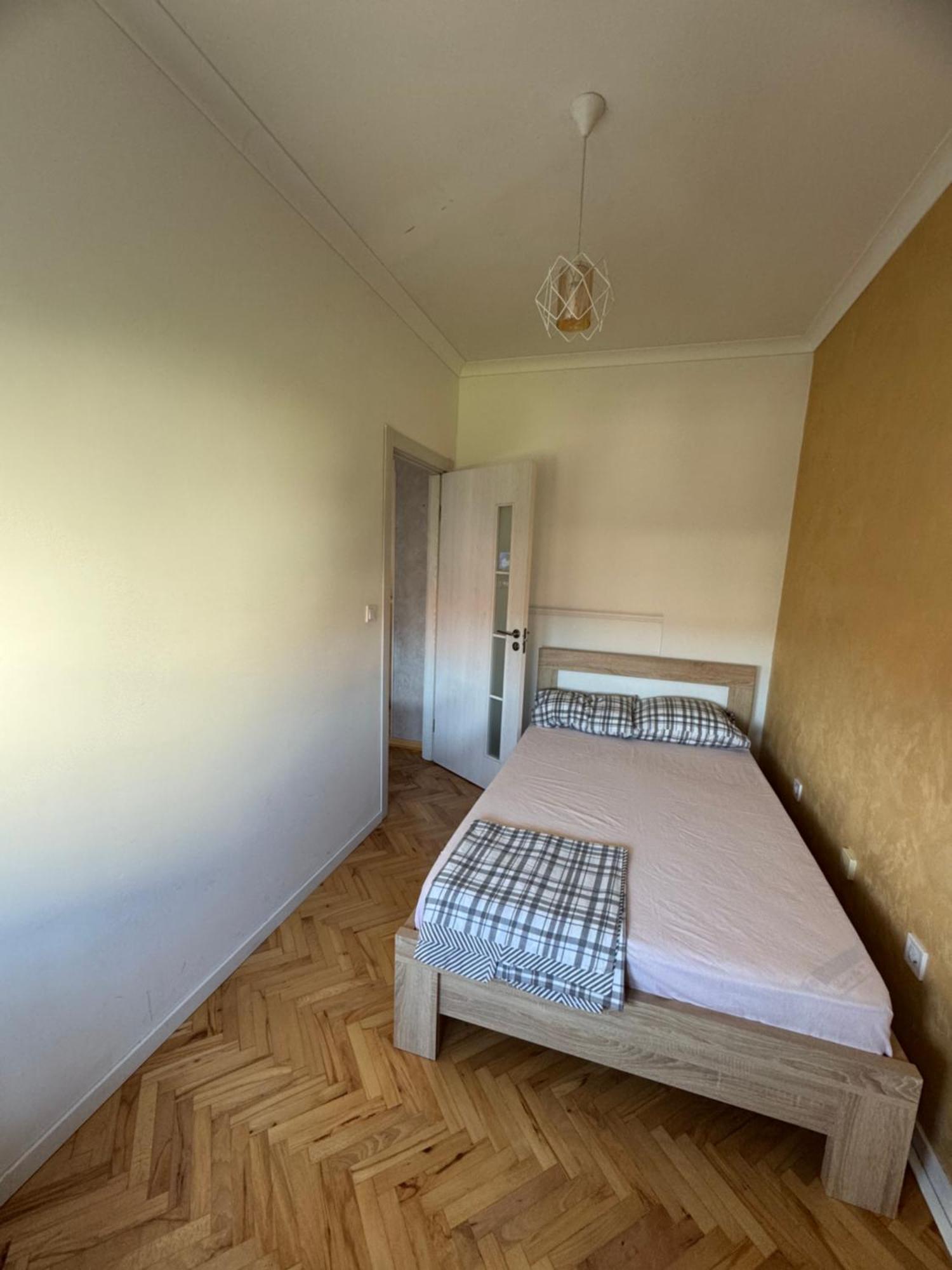 Ferienwohnung Long Royal Podgorica Exterior foto